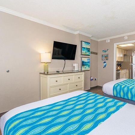 Oceanfront 1 Bedroom Suite With Beautiful Decor And Accents Caravelle Resort 1039 Sleeps 6 Guests Myrtle Beach Bagian luar foto