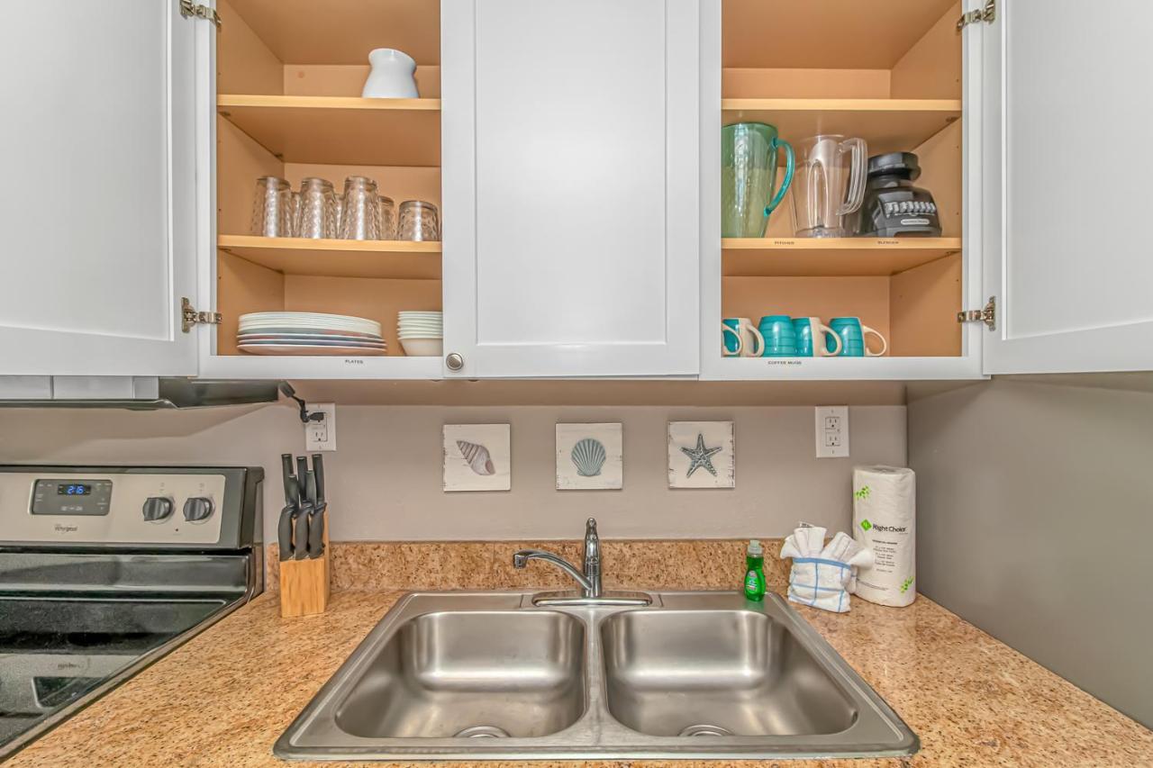 Oceanfront 1 Bedroom Suite With Beautiful Decor And Accents Caravelle Resort 1039 Sleeps 6 Guests Myrtle Beach Bagian luar foto