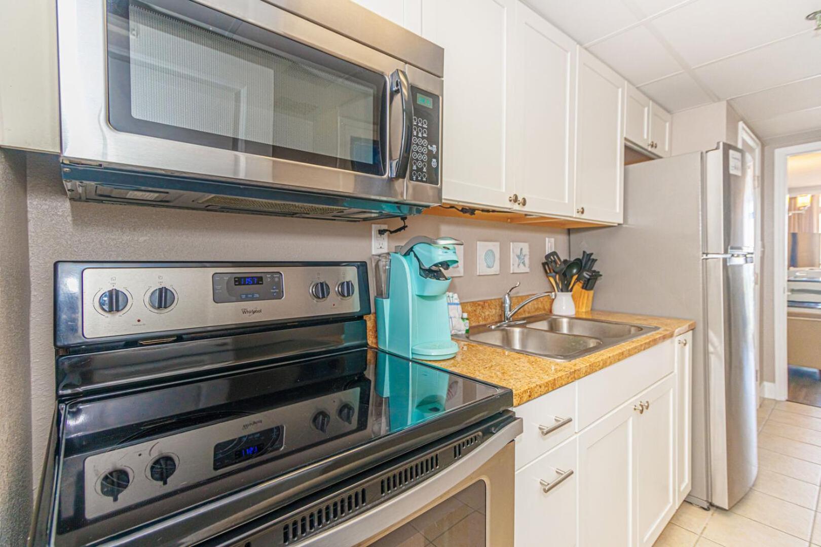Oceanfront 1 Bedroom Suite With Beautiful Decor And Accents Caravelle Resort 1039 Sleeps 6 Guests Myrtle Beach Bagian luar foto